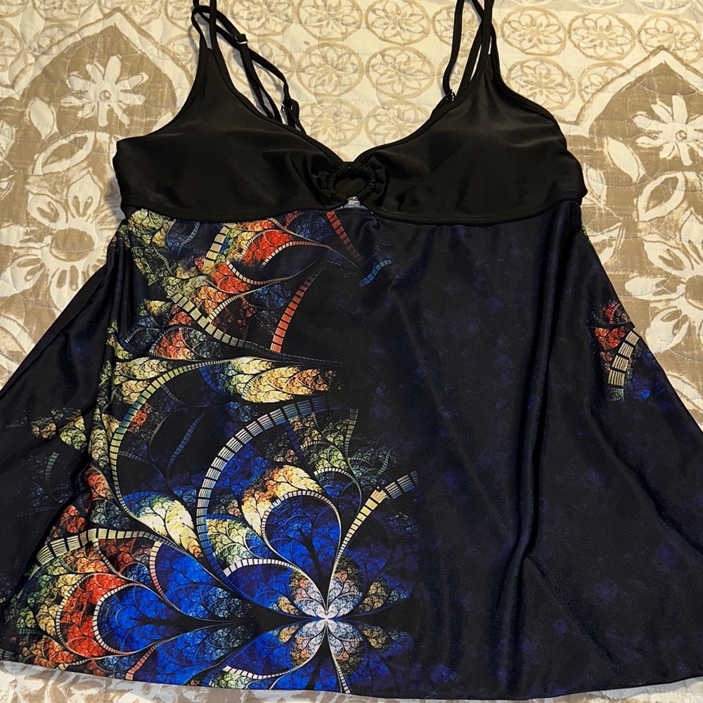 Kian D Los Angeles Women’s Swim top Size 2XL